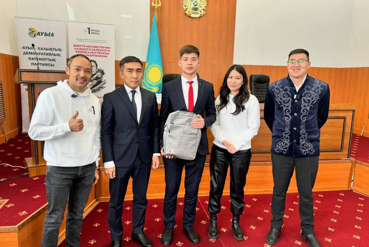 Провели акцию «Подари компьютеру вторую жизнь!».