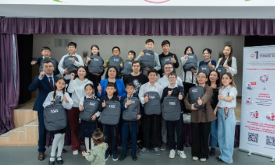 Передача 17-ти ноутбуков в село Кызылжар